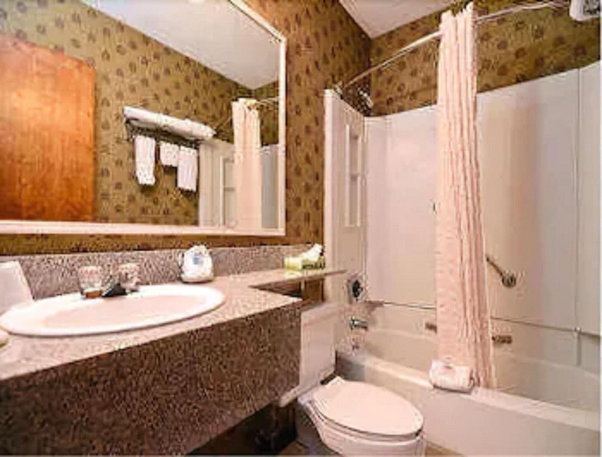 Clarion Pointe Bloomington-Normal Near I-55 And University Ngoại thất bức ảnh