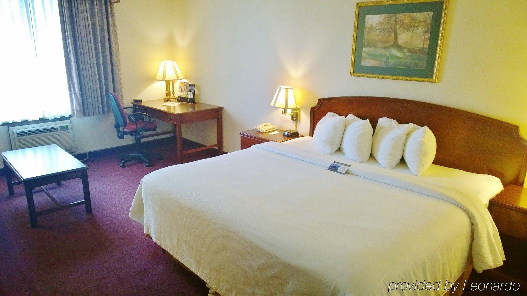 Clarion Pointe Bloomington-Normal Near I-55 And University Ngoại thất bức ảnh